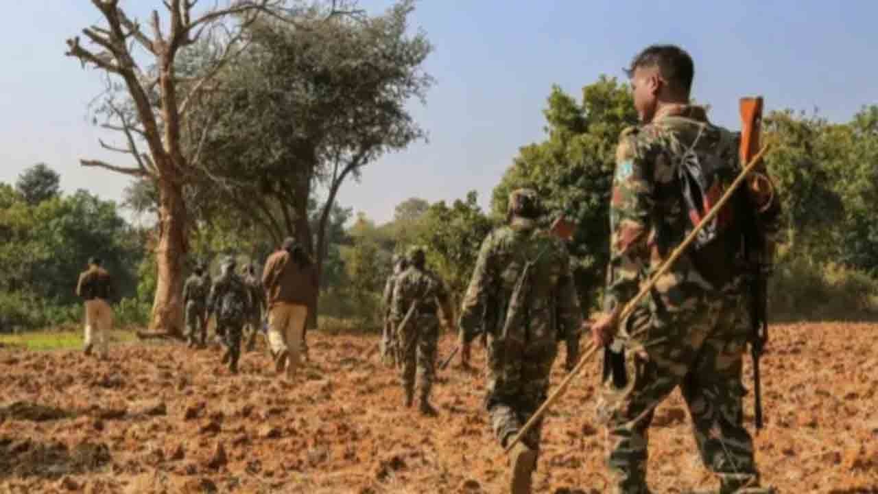 తెలంగాణలో మరో ఎన్కౌంటర్.. ఏడుగురు మావోయిస్టుల మృతి 